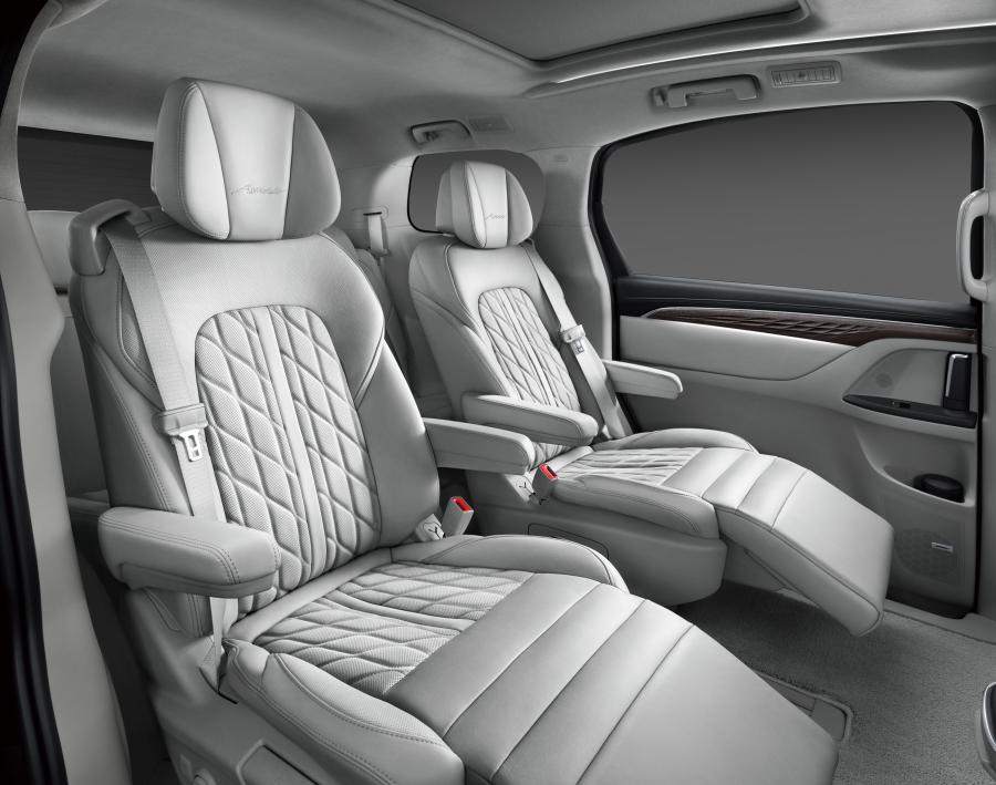 Интерьер Buick GL8 Avenir 2016 года  (фото 5 из 5)